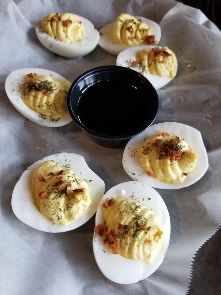 40623217_10156772702853885_20733649678761984_n