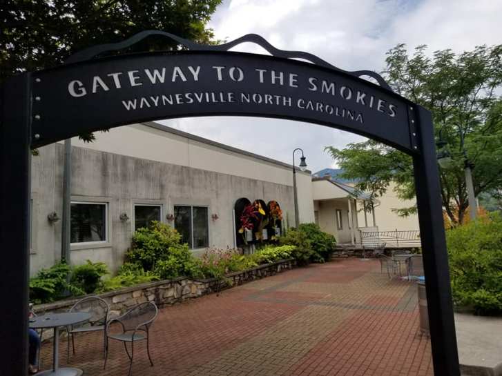 69385319_10157701047218885_548280724550057984_n