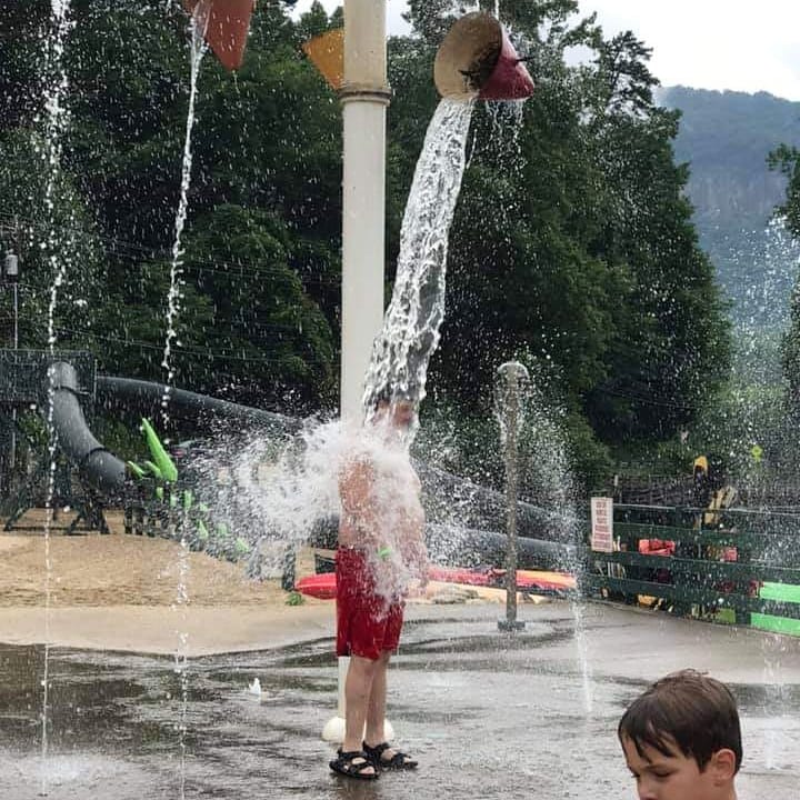 62187677_10157492537343885_7964936659097616384_n