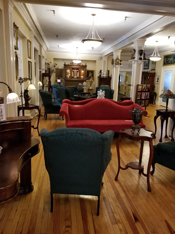 62243935_10157497691028885_7712995496716926976_n