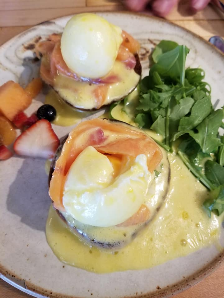 47433869_10157013087378885_6303533134503739392_n