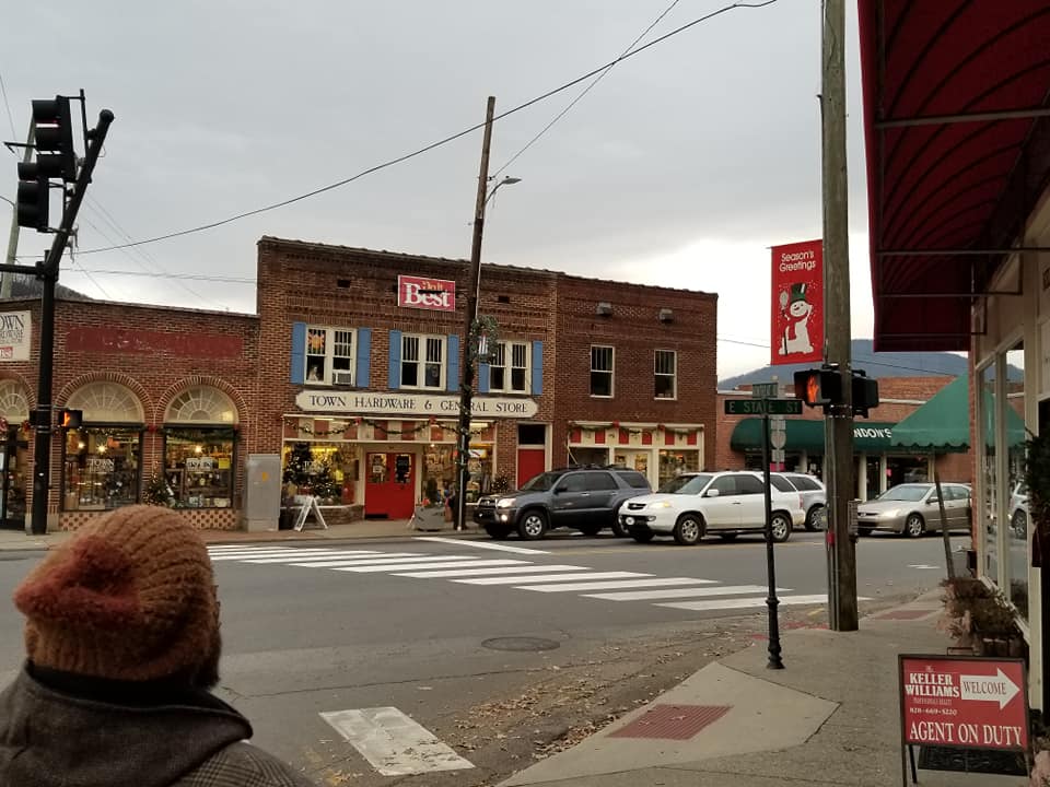 47450924_10157013075963885_4939200832643006464_n