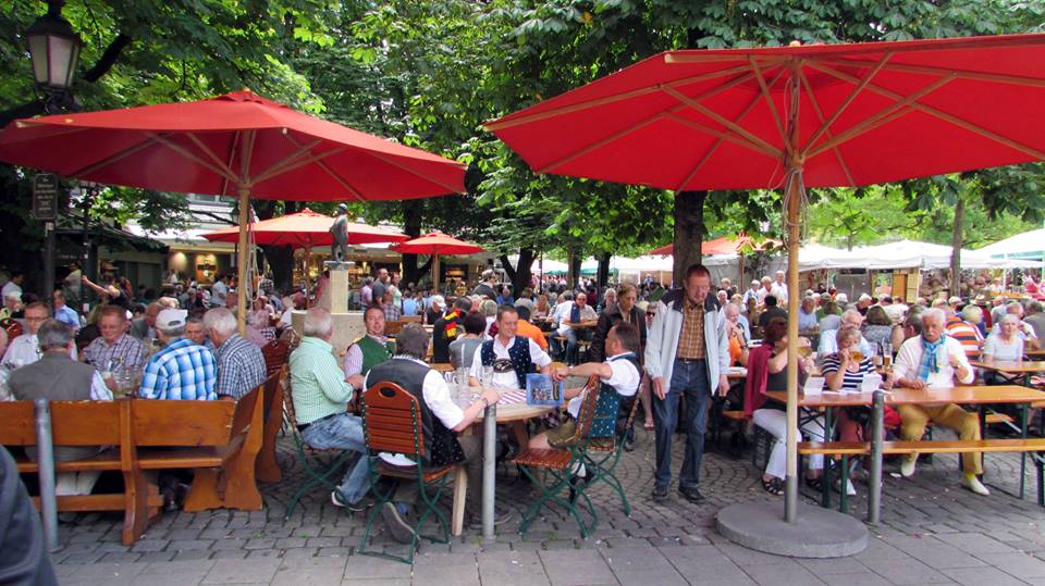 Munich’s Viktualienmarkt: A Veritable Smörgåsbord