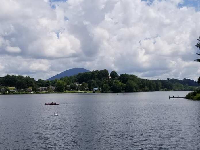 68622412_10157701114378885_4810773867314282496_n