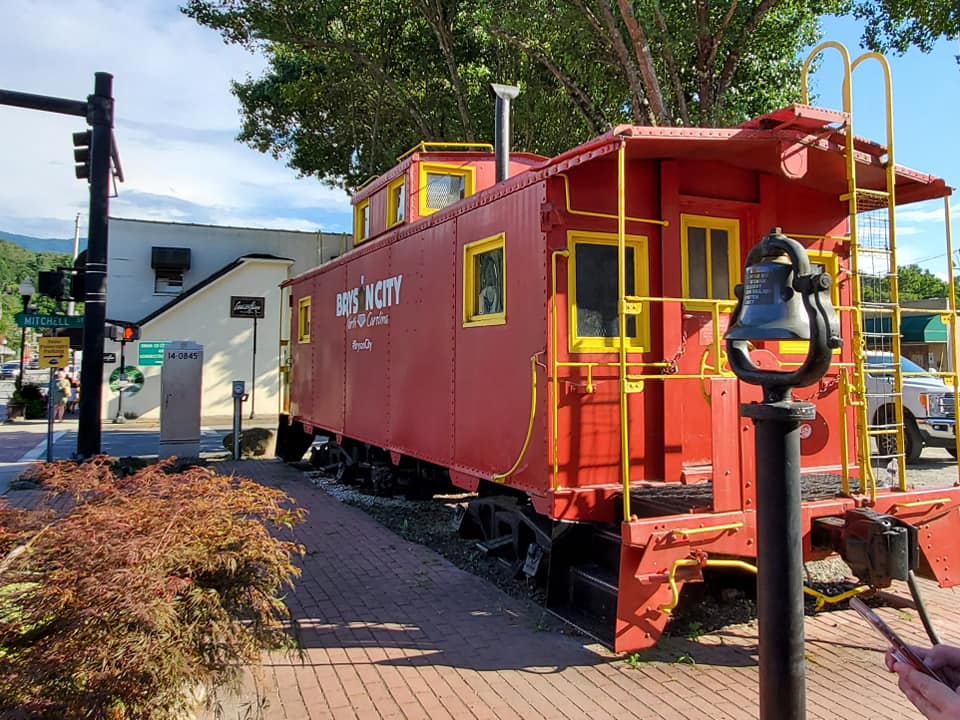 117445126_10158896734408885_1066359987286071254_n