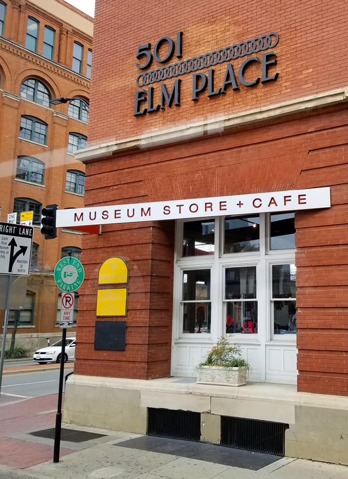 89808236_10158335816883885_4753508037564563456_n