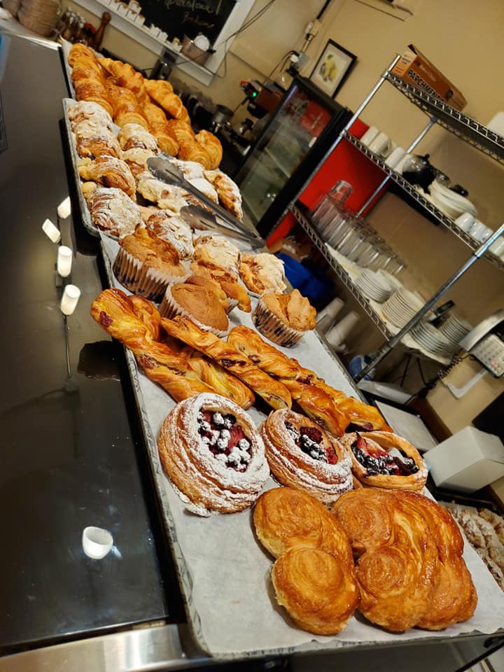 118924737_10158975747118885_6614937954255119579_n