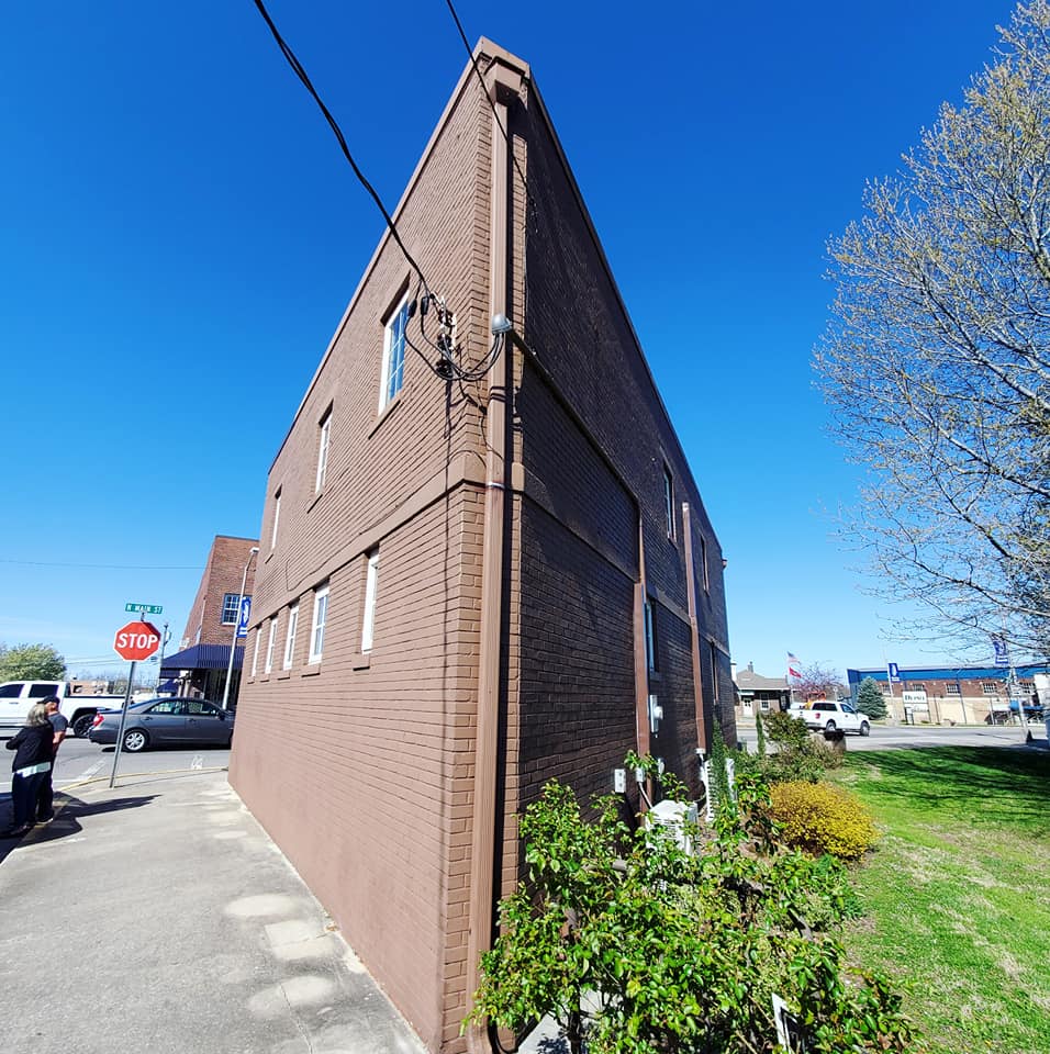 A168557042_221152586454189_5736896192279396171_n