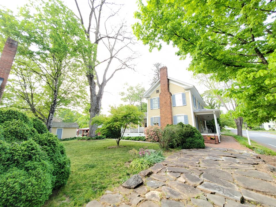 180987511_239095944659853_1416108222774491944_n