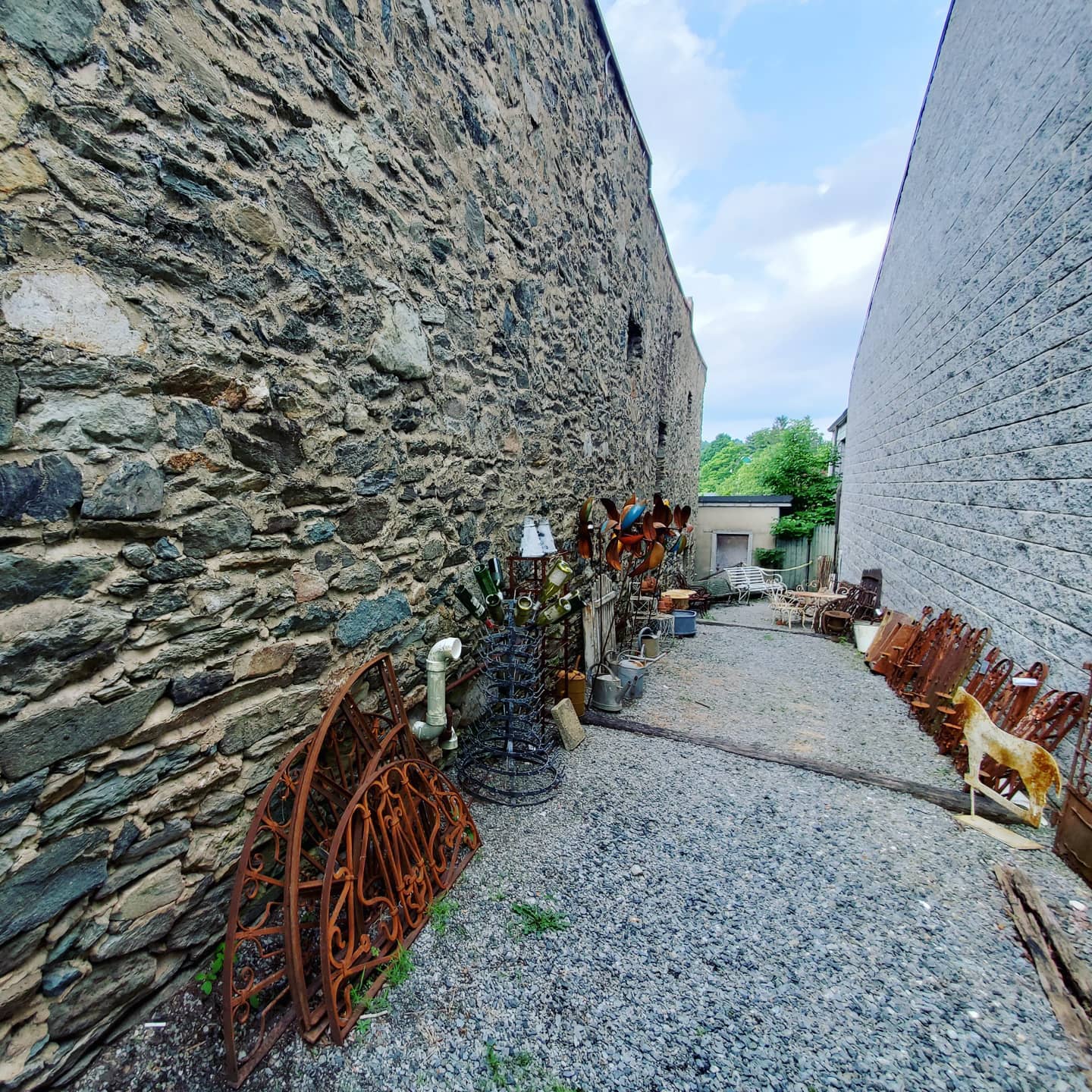 215632953_288829176353196_7703468929045993711_n