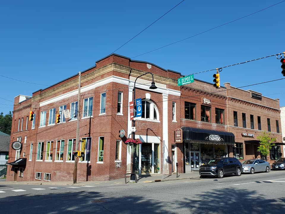 215932967_289094592993321_3060088340937447575_n