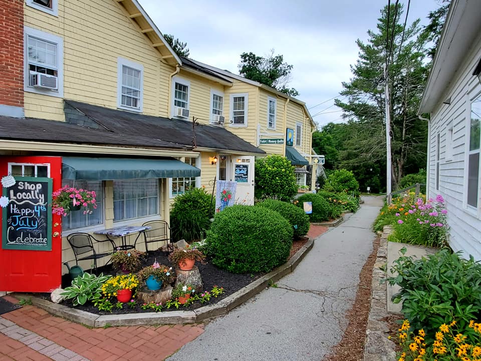 217184348_289097749659672_5174579978630538119_n