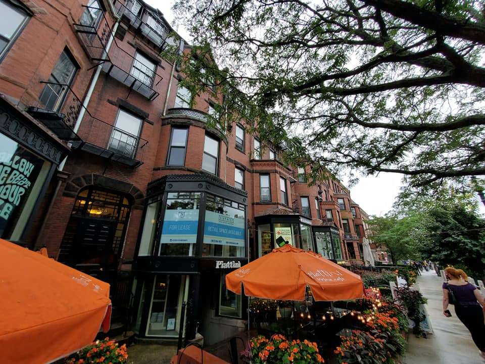 241818623_332956151940498_6286699752878326297_n