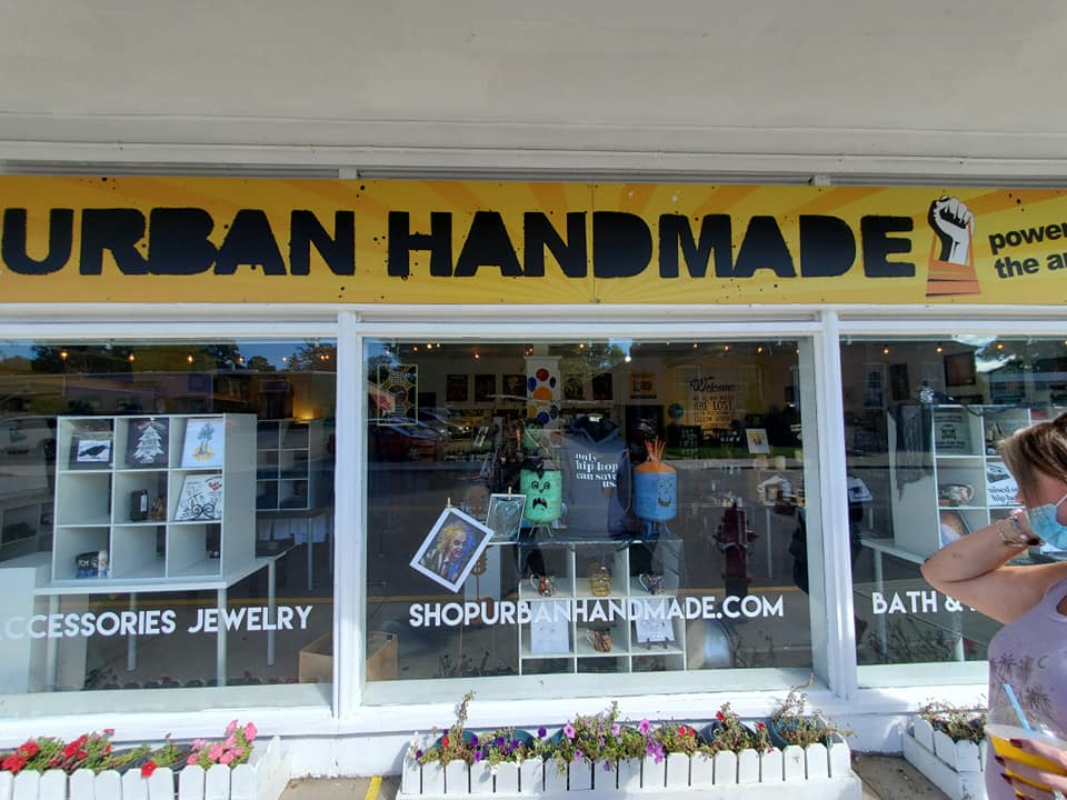 244427609_344635904105856_681220773638528172_n