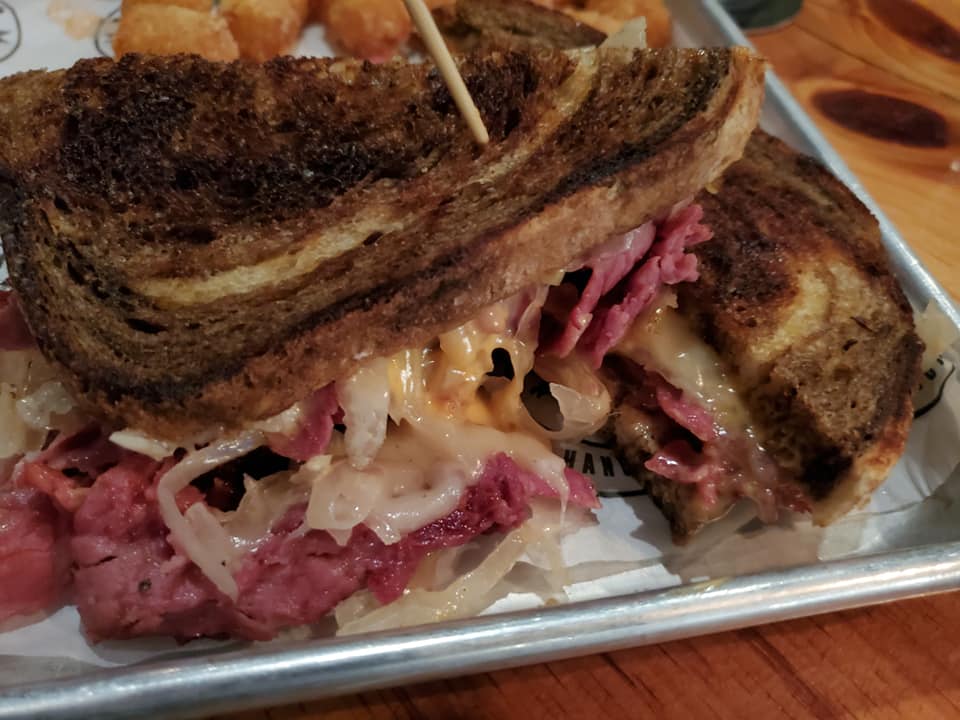 274347058_434355401800572_6336265852374449458_n