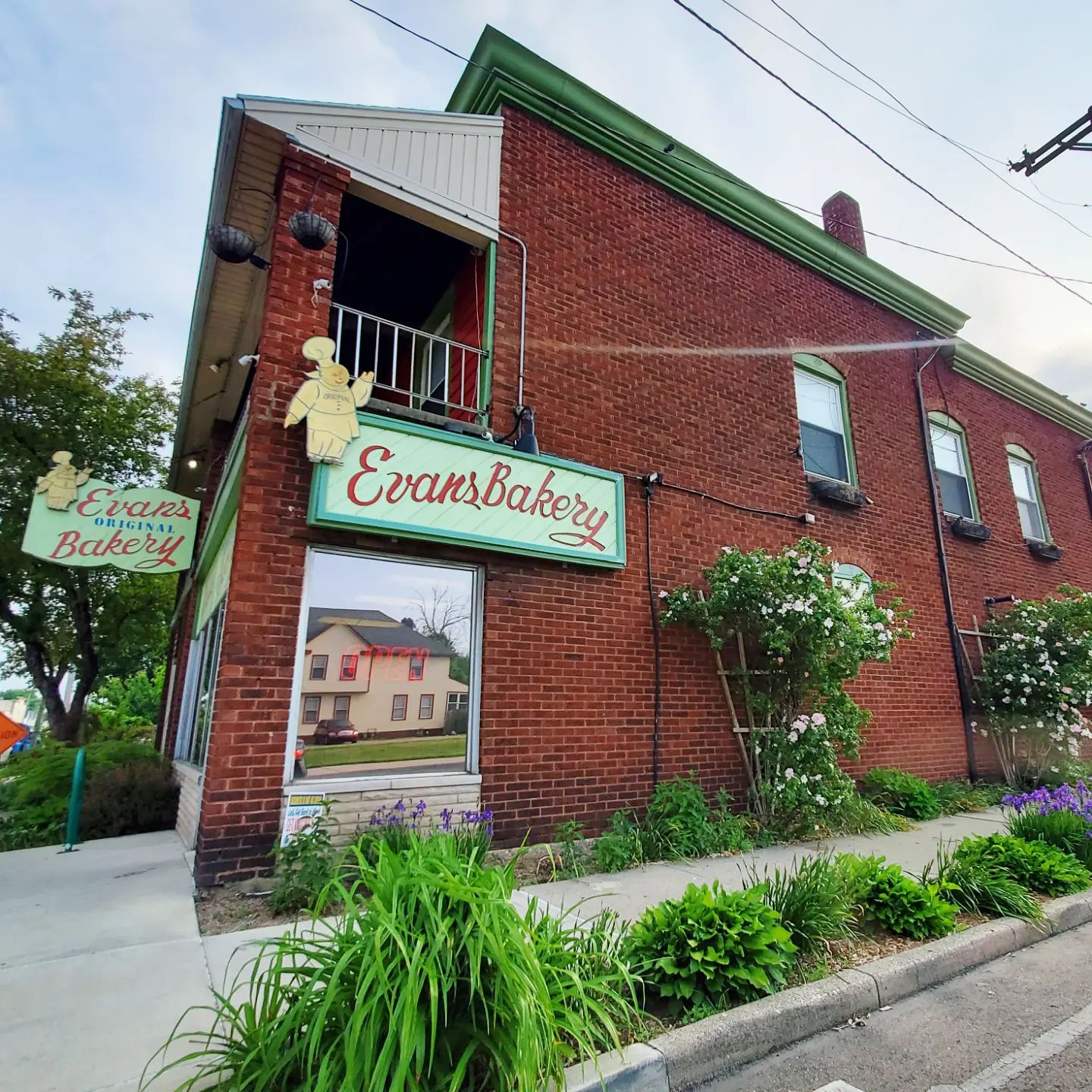 283151903_492903642612414_6284467220925225995_n