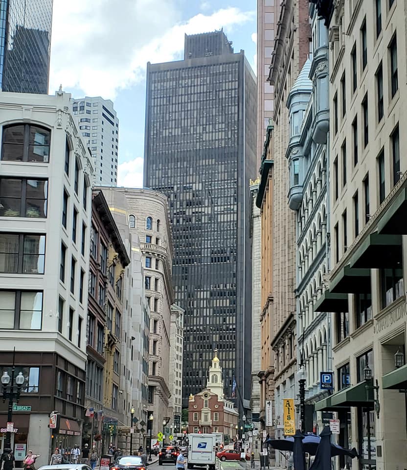 242218983_333606618542118_2403784048748822024_n