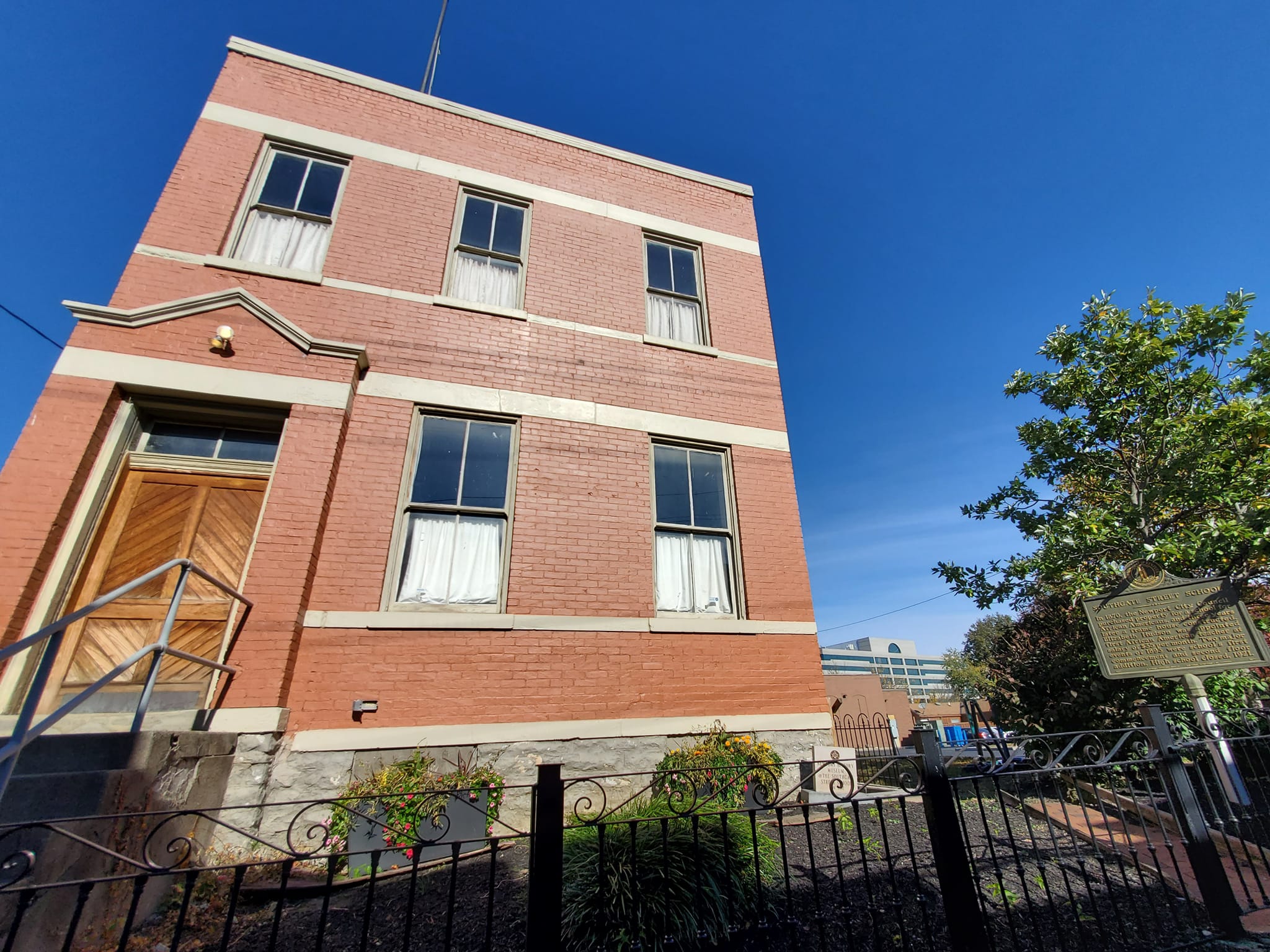 305155950_601359621766815_4165646642375129728_n