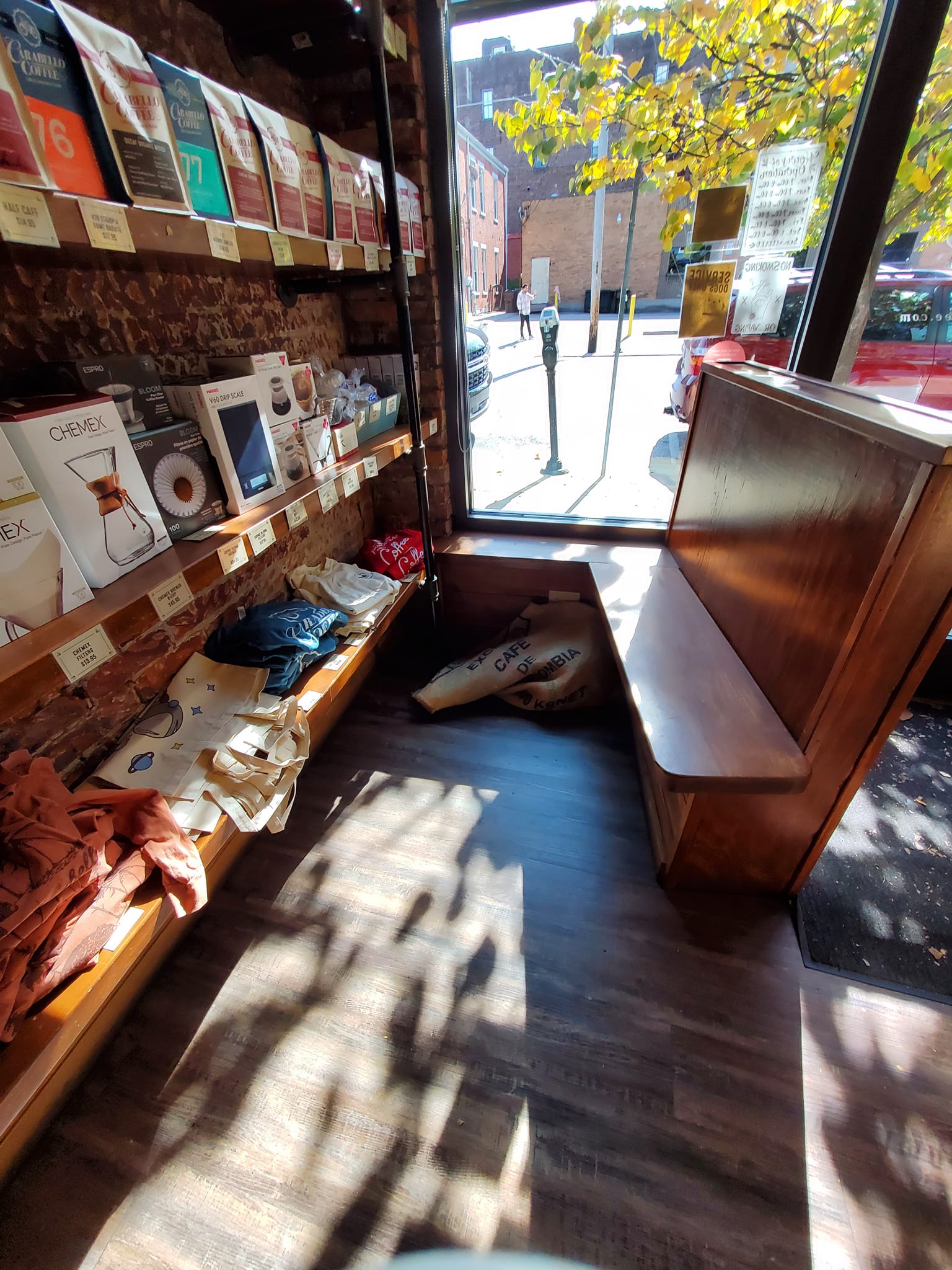 312864925_601327115103399_7448217494045592687_n