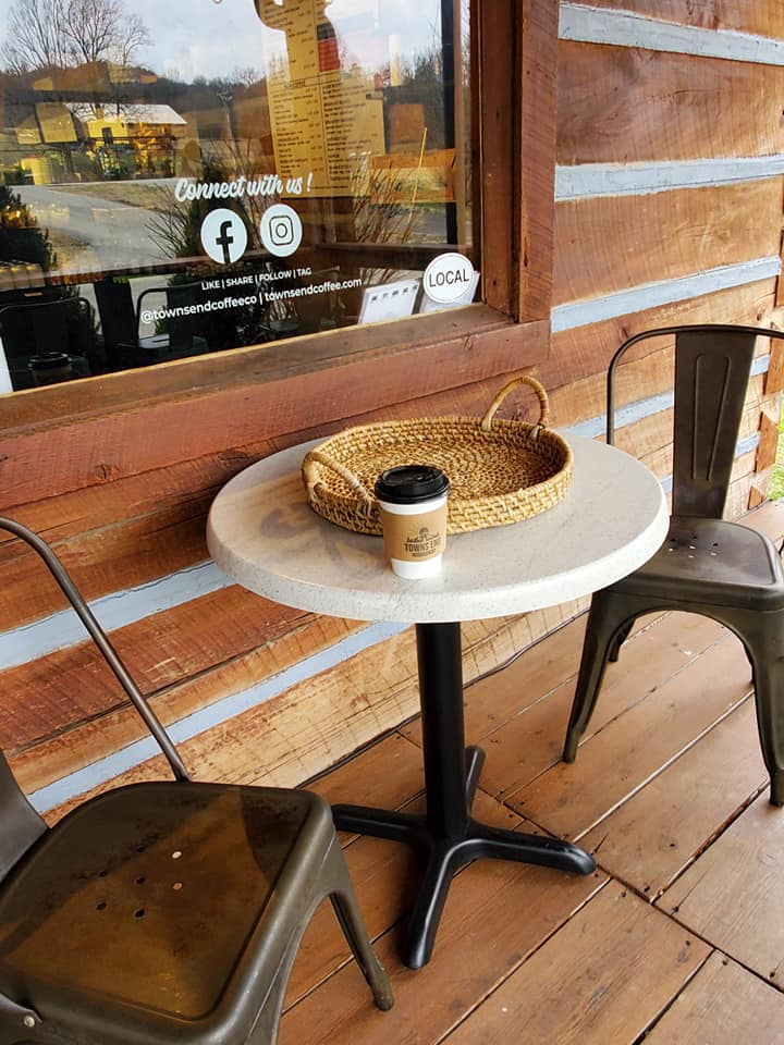 329973583_717761236487276_5766843932541676205_n