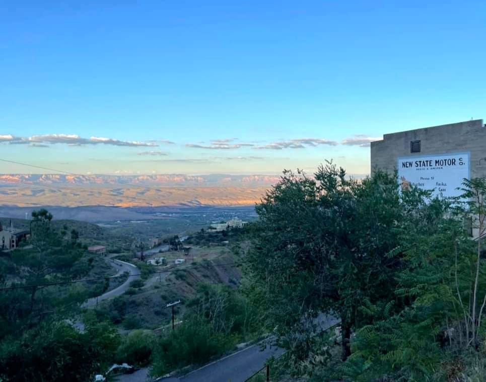 336881034_585400673532362_7645372644571718031_n