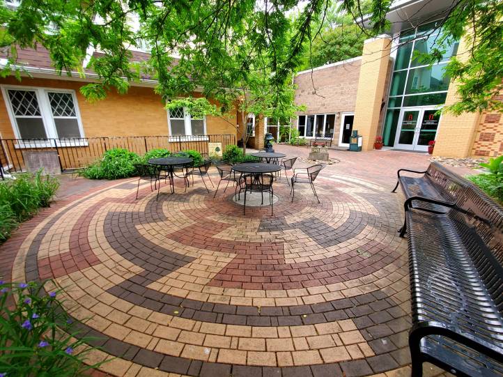 349579360_233008422769941_6010253083671222131_n