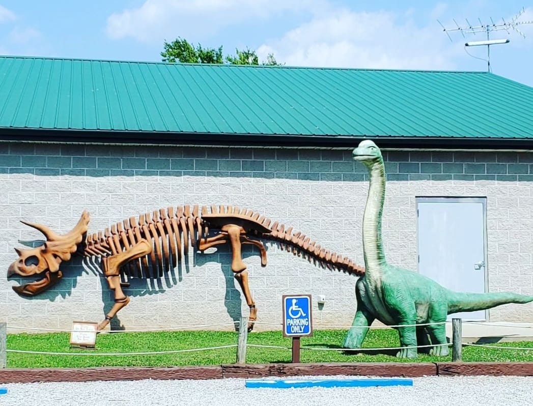 357409084_760386732530769_6970419053435721515_n