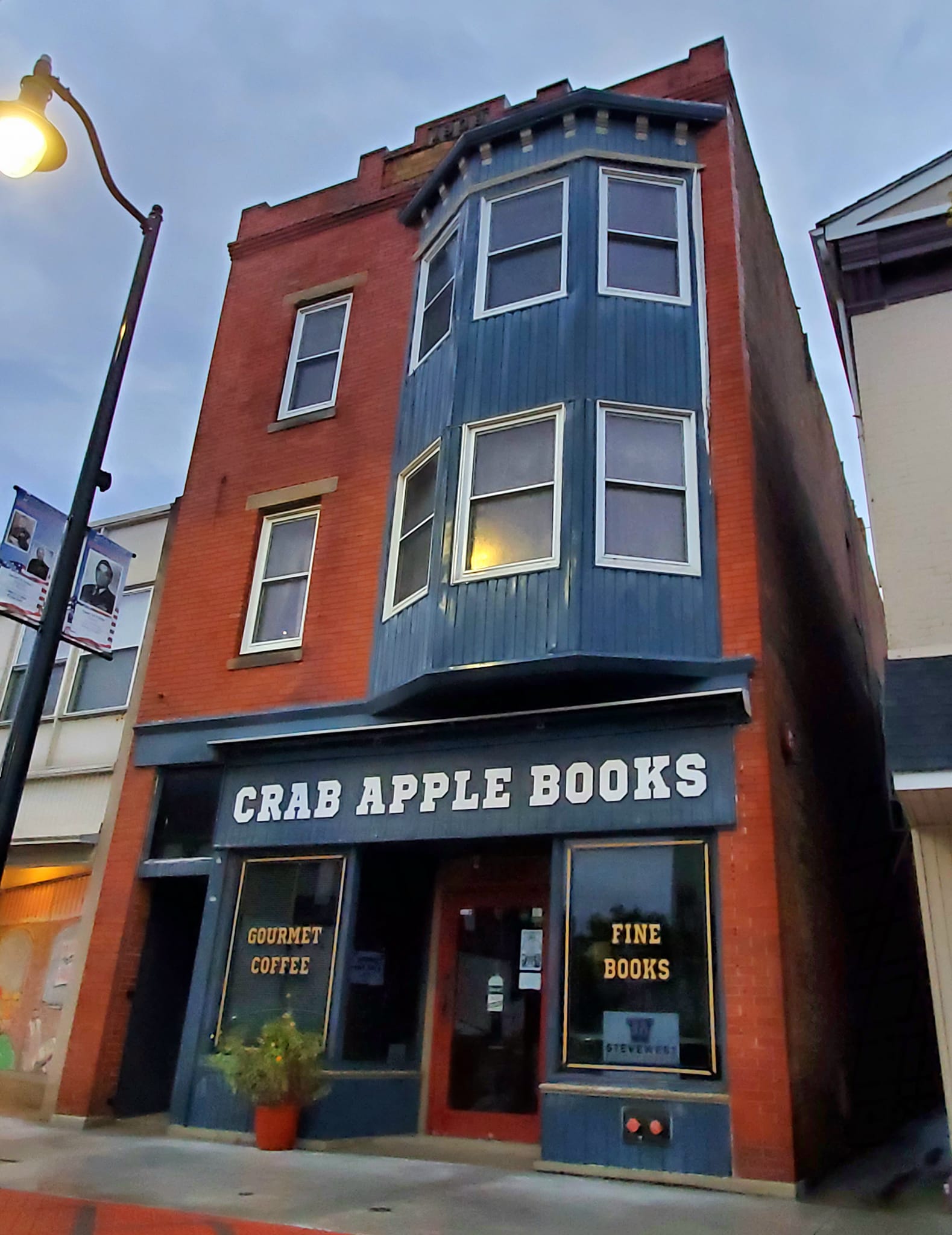 387234220_817349180167857_1927573531208811566_n