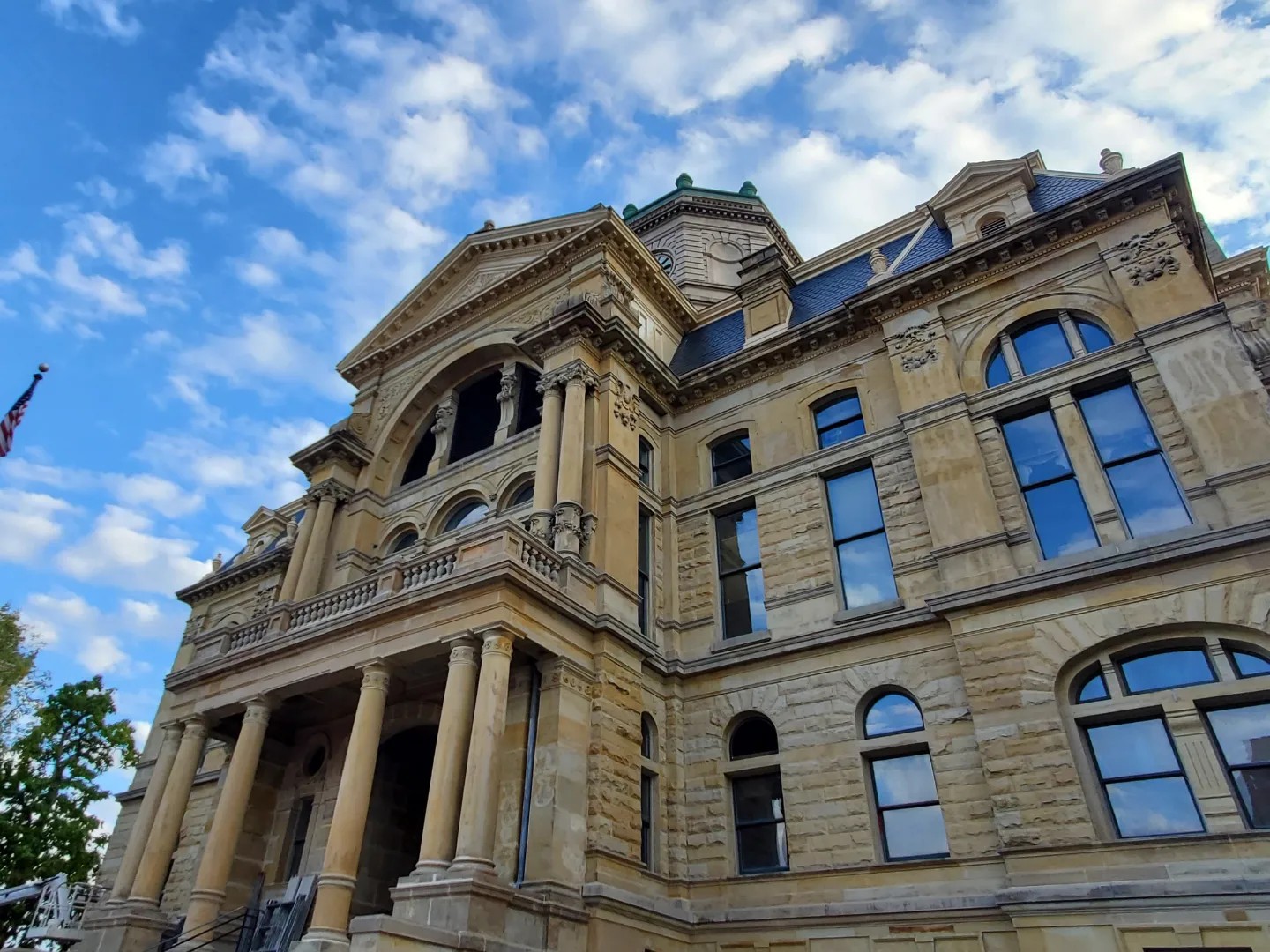 391735123_816743513561757_8071937853266972626_n