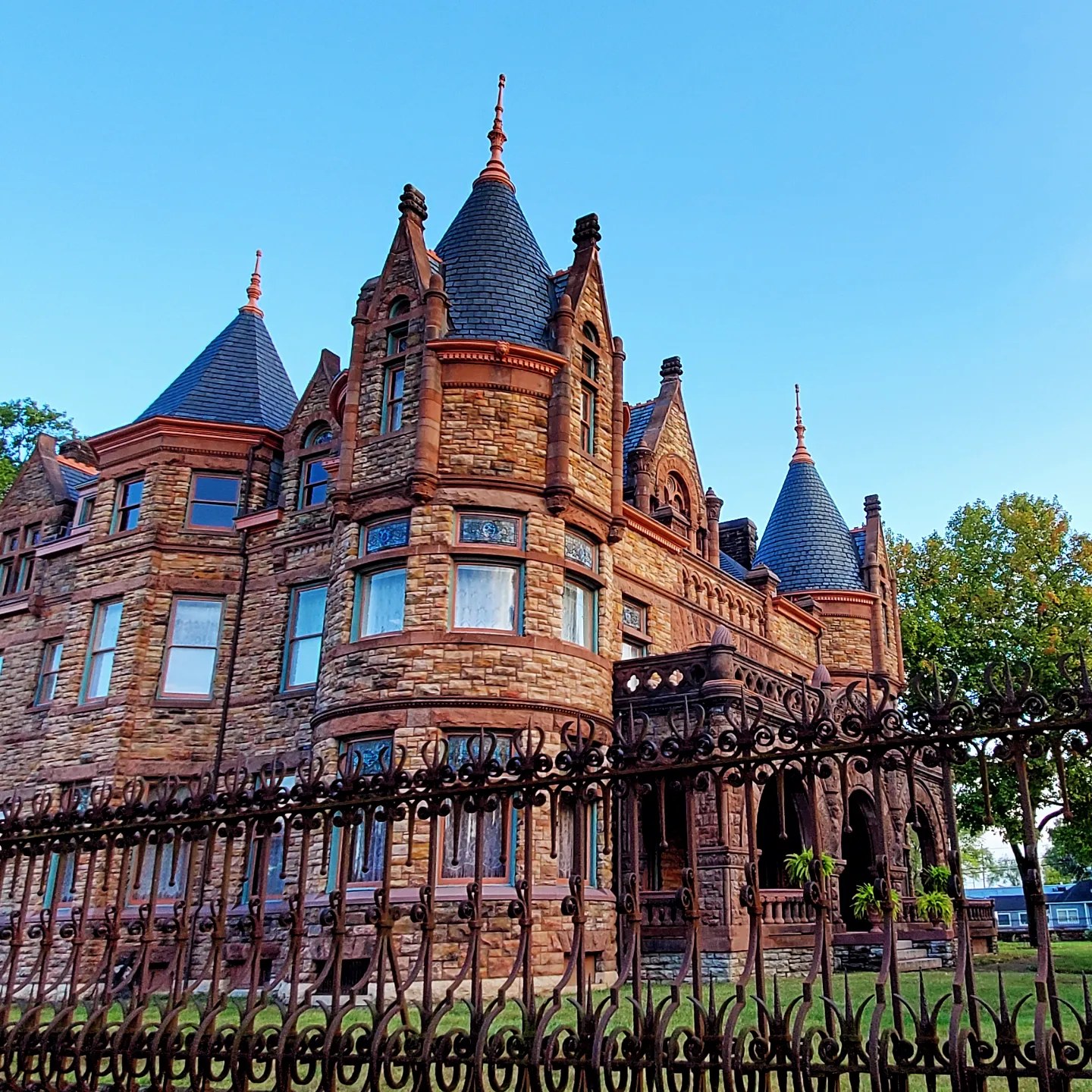 392819136_817305033505605_6545900976645252789_n