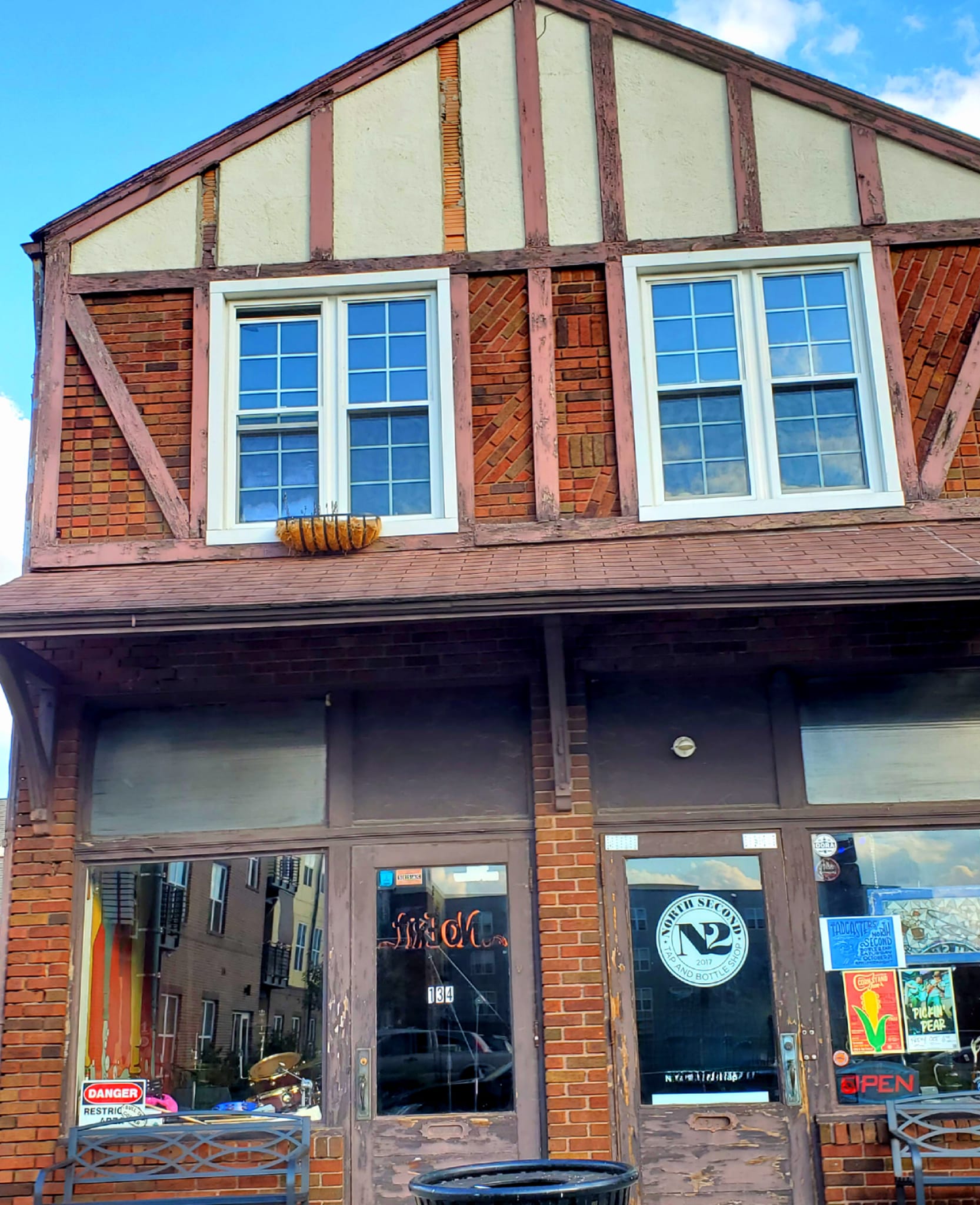 392857861_817328213503287_7545666045989468643_n