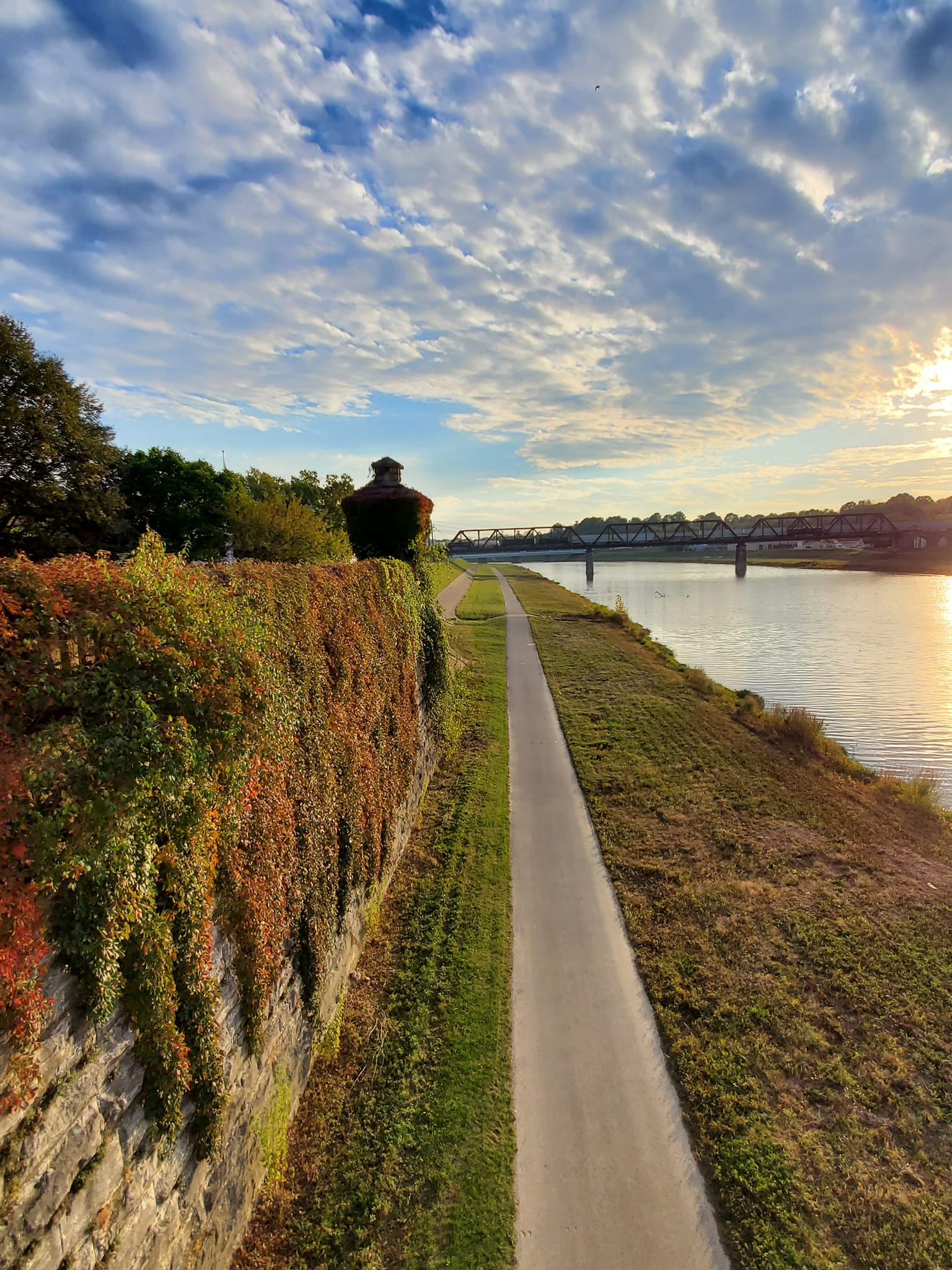 393140950_817344906834951_6367972247661890082_n