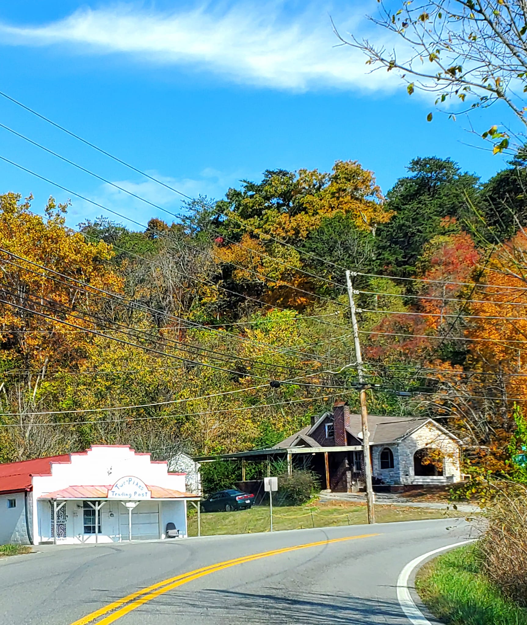 395655015_823006052935503_8767833604297966492_n