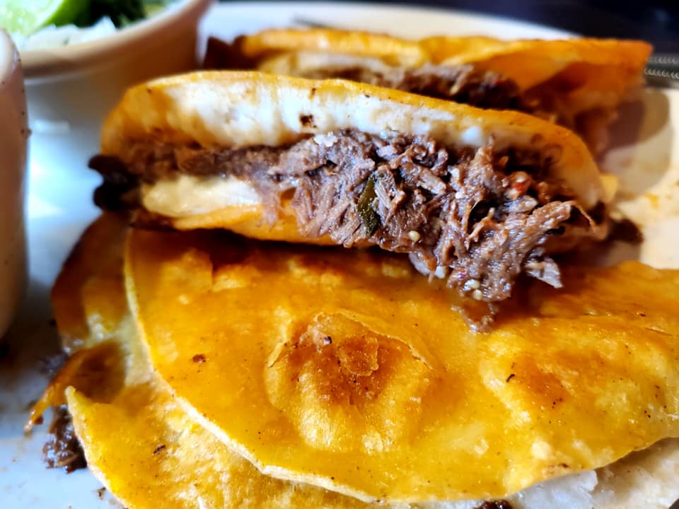 428038024_885067426729365_2699460576260088018_n