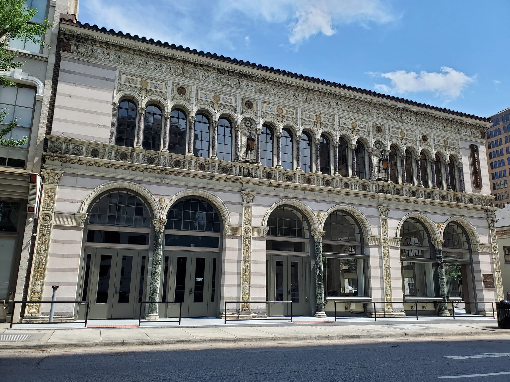 444484005_951209370115170_8938800280018552714_n