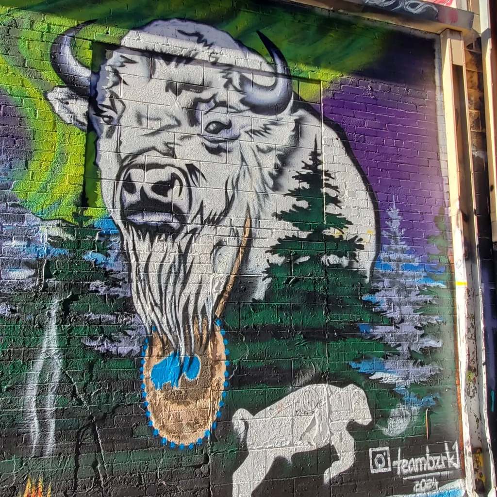 Rapid City, SD: Seeking Lakota Art & Culture in the City of Presidents